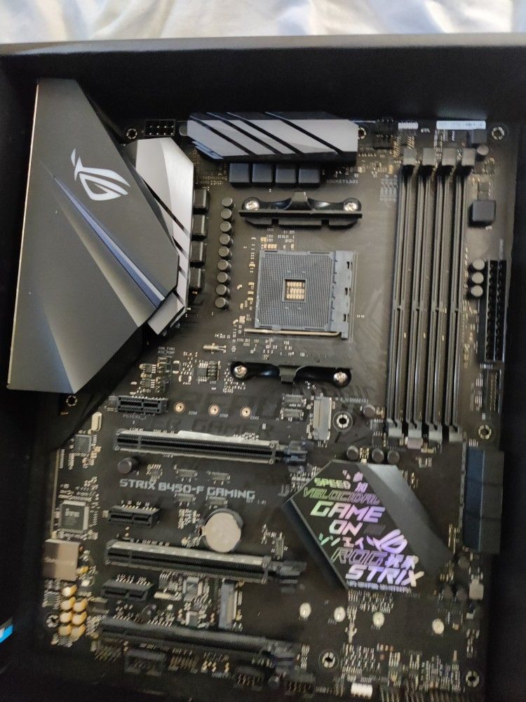 Asus Rog Strict B450-F Motherboard for Sale in Minneapolis, MN - OfferUp