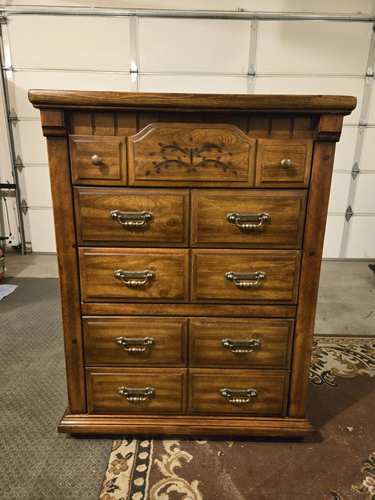 Dresser - 5 Drawer