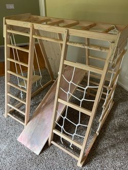 Kids indoor jungle gym
