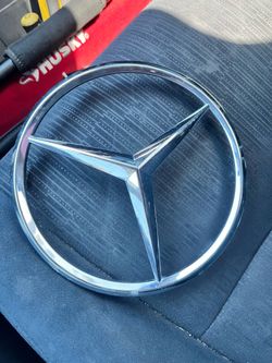 2006 Mercedes Benz ml350 emblem