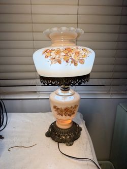 Hurricane lamp
