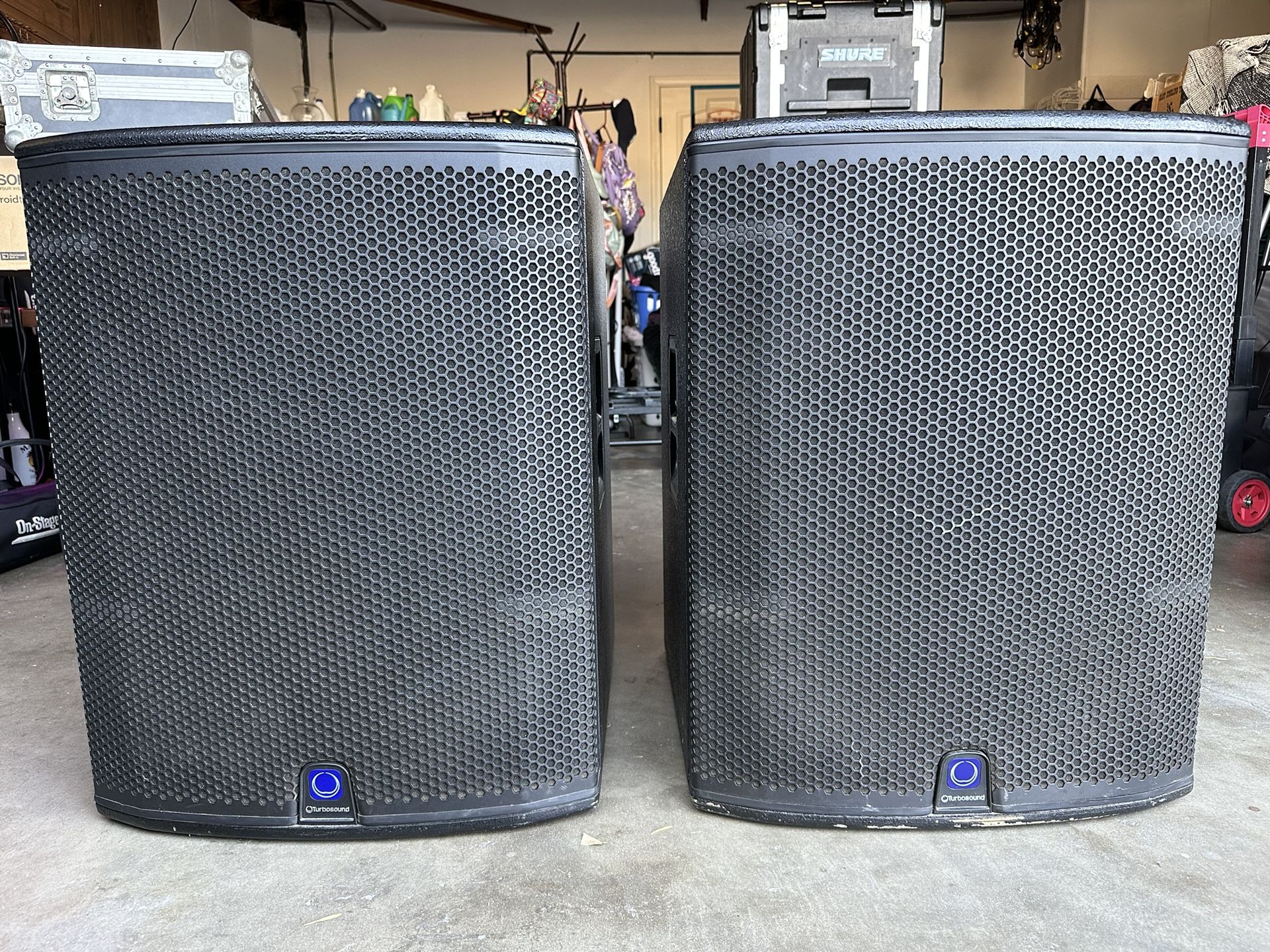 18” 3000 WATTS SUBWOOFER - Turbosound iQ18B