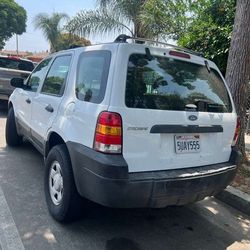 Ford escape 4cyL 2007