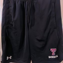 NWT Under Armour Texas Tech Shorts Men's Medium Black Mesh Athletic  FitStay
