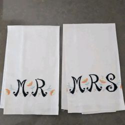 Vintage Mr. and Mrs. Embroidered Guest Towels  Never Used 