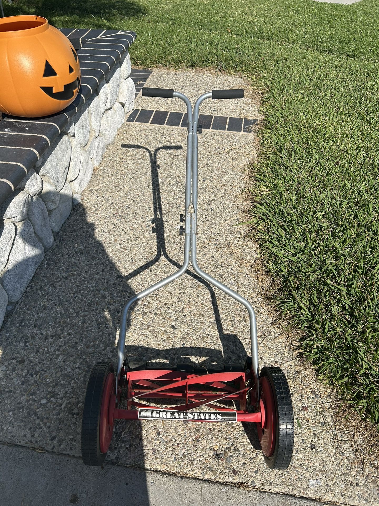 Push Lawn Mower