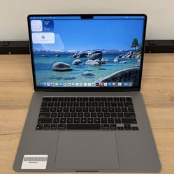 15" MacBook Air M2 8 Core*256GB SSD*8GB RAM