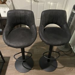 Adjustable Height Bar Stools 