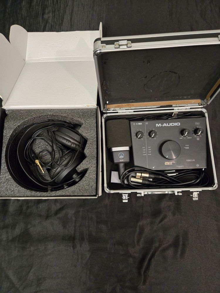 Mobile /home Studio Set Up