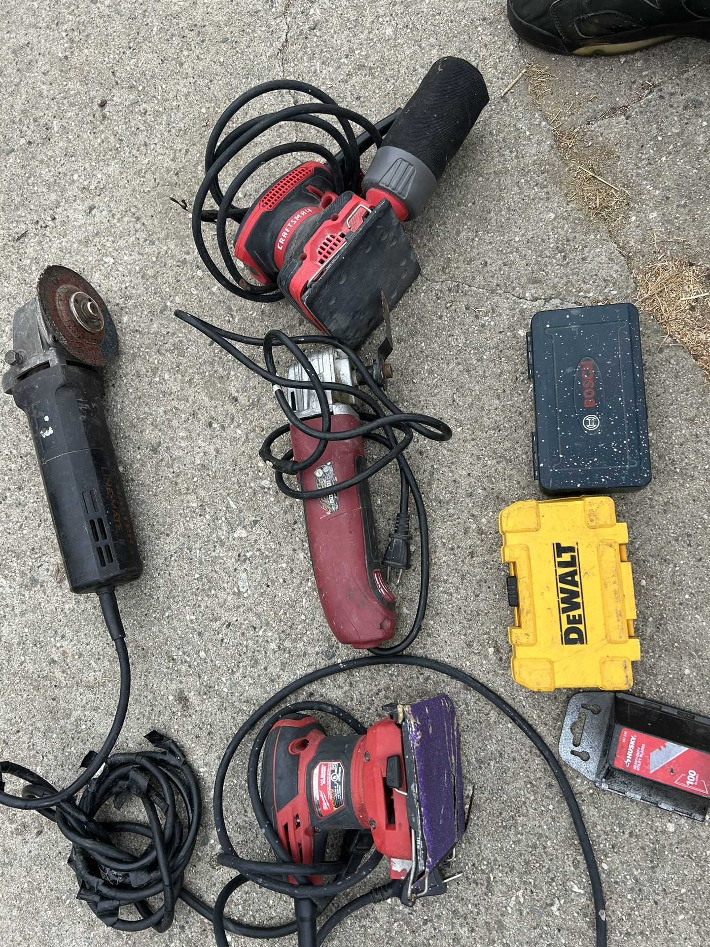 Power Tools And bit Sets