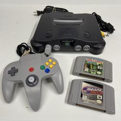 Nintendo 64 with 2 Games
