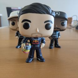 3 Formula 1 Funko Pops