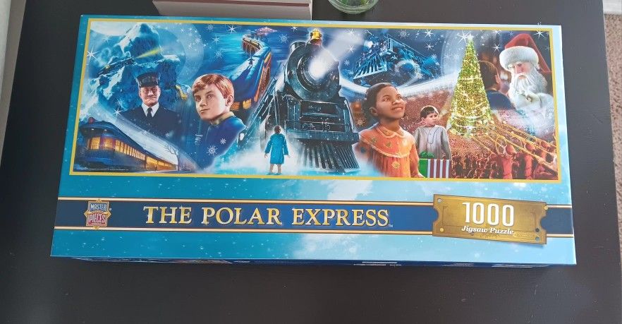 New Master Pieces Polar Express Puzzle