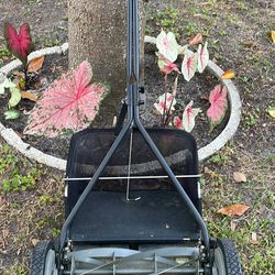 Reel Mower by American with Clippings Bag 16” cut