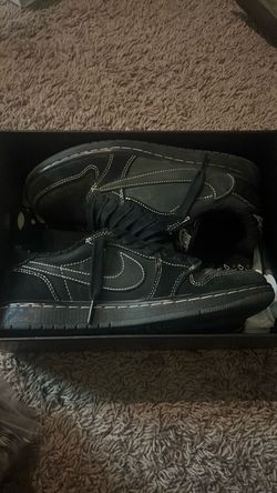Travis Scott Jordan 1 lows phantom