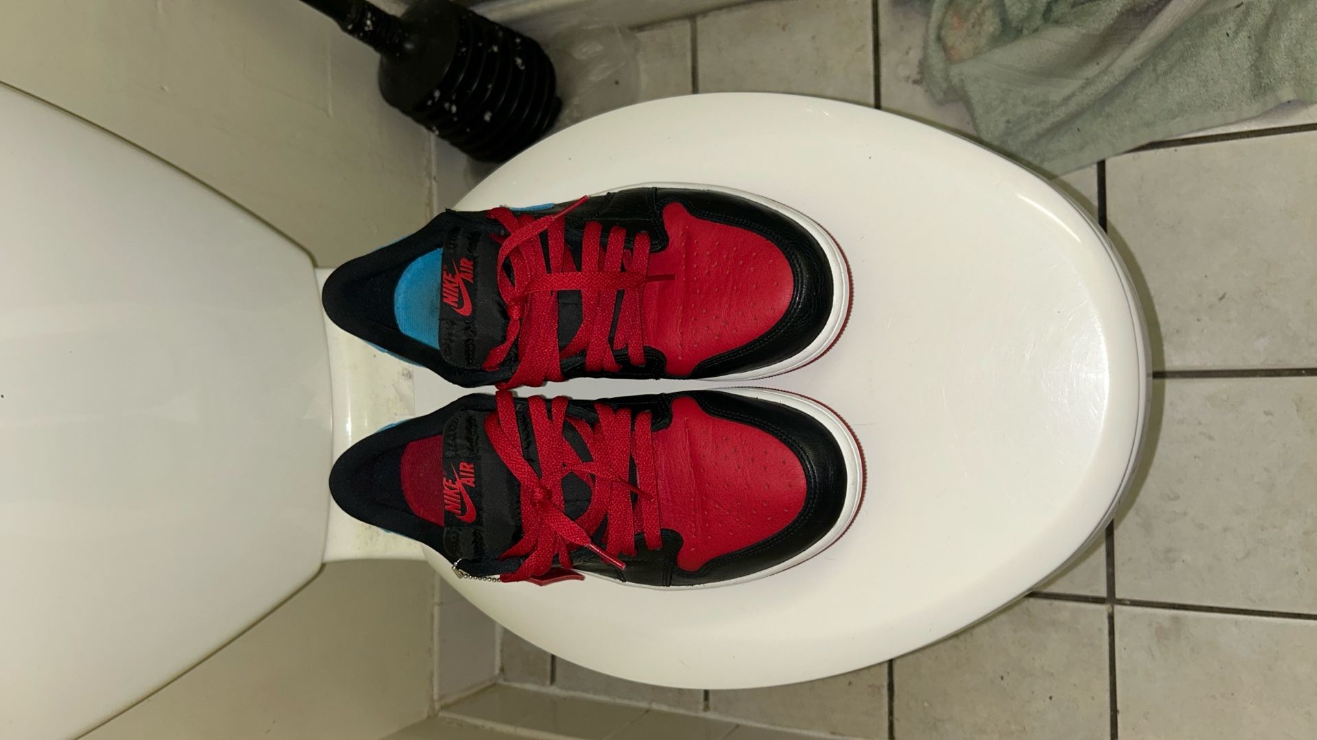 Jordan 1 Low Unc To Chicago Size 12