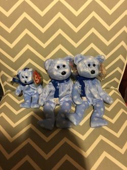 Ty beanie babies holiday bear