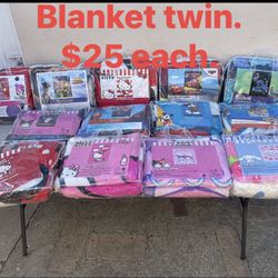 Blankets Twin 