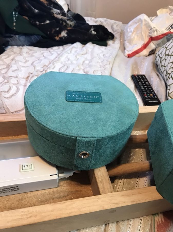 Kameleon jewelry box