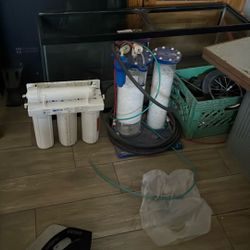 Fish Tank With accessories