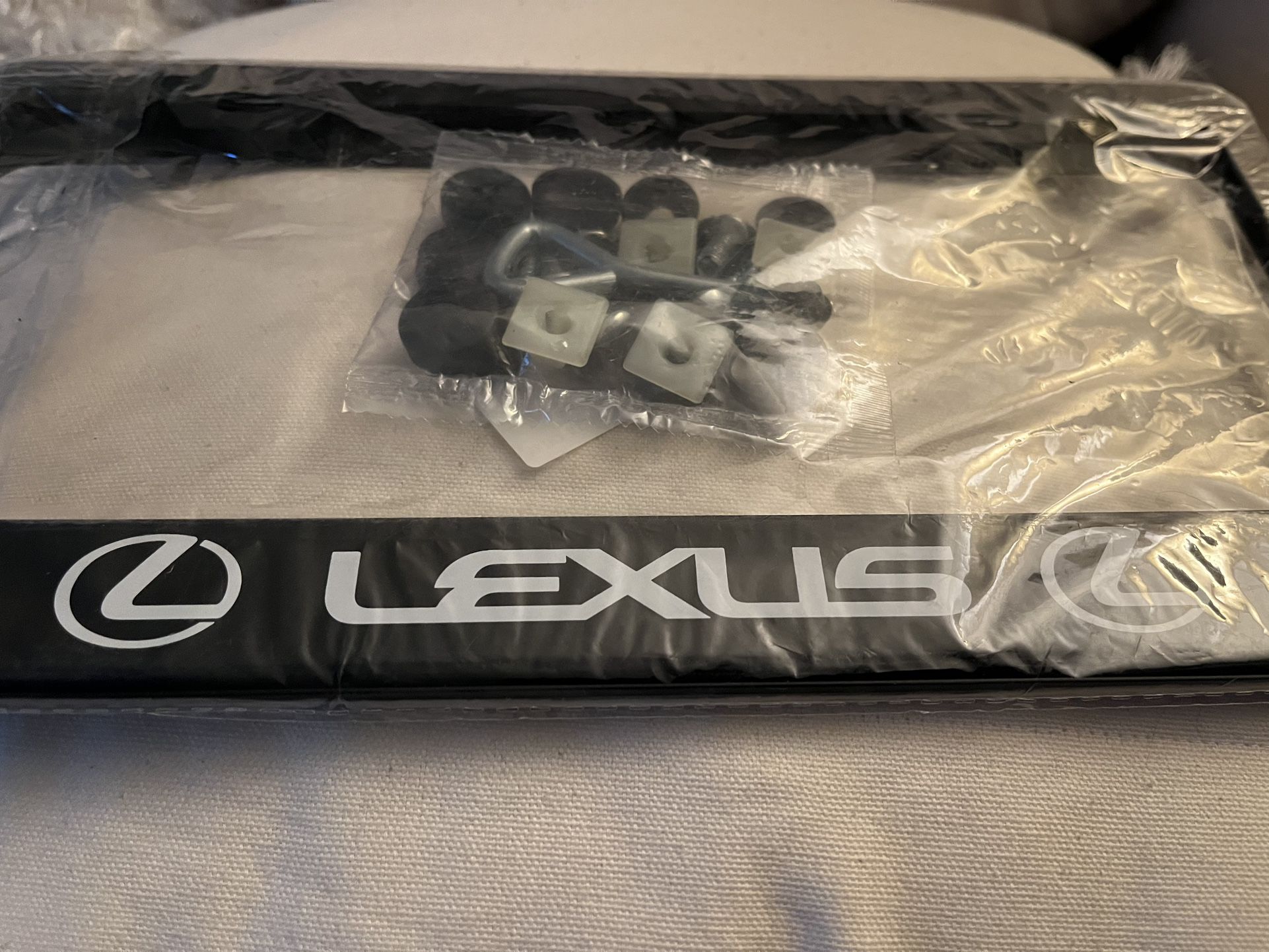 NEW  LEXUS  License Plates Frames 