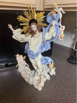 "The Ascension of Jesus" statue