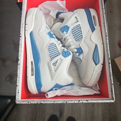 Air Jordan 4 Retro 