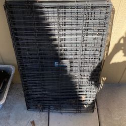 dog Cage Is In Very Good Condition Theres Nothing Wrong With It