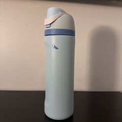 Limited edition Disney Cinderella Owala
