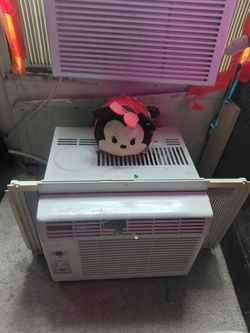 Window air n portableair conditioner s