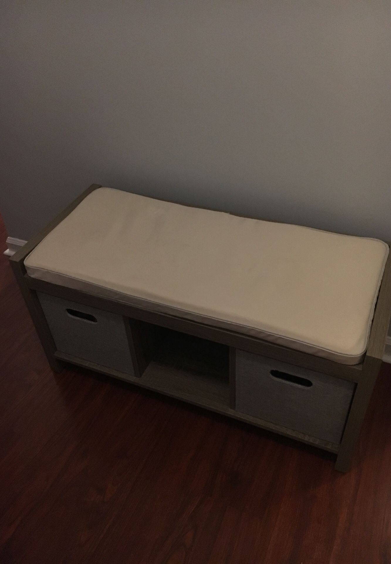 Storage bench (pick up only)