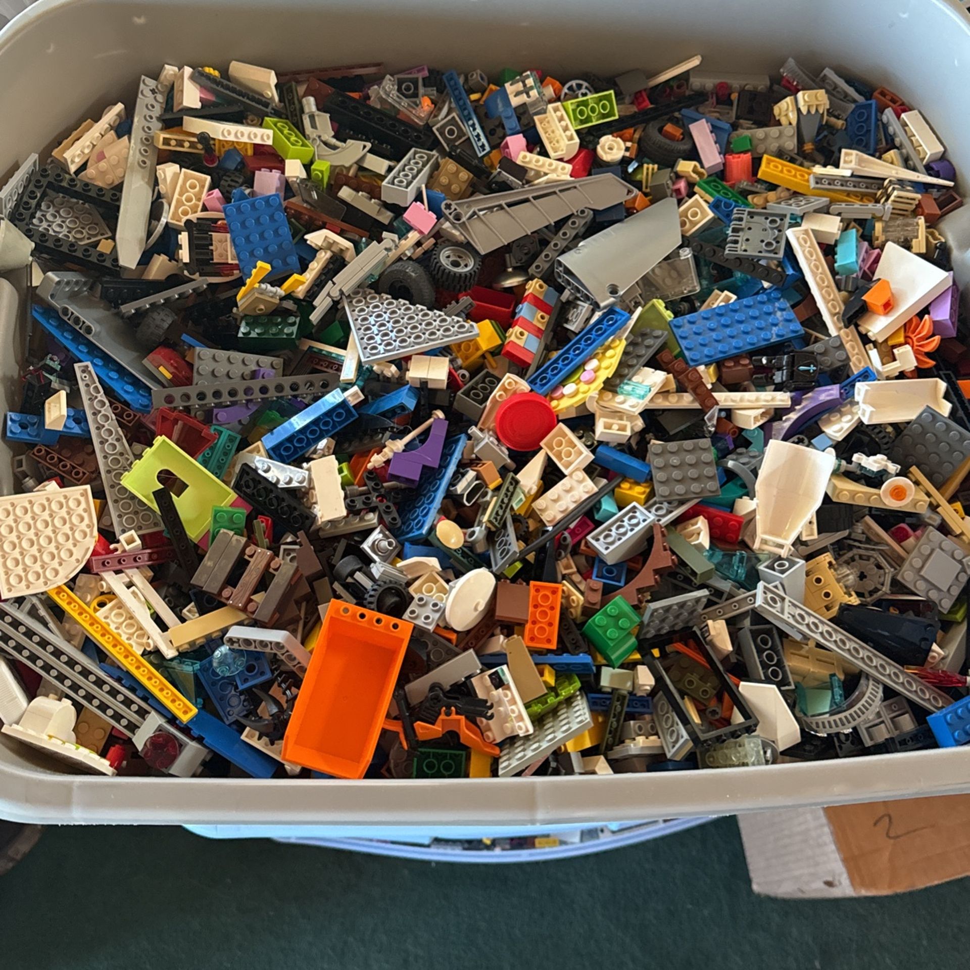 Bulk Lego Bricks Almost 40 Pounds No Mini Figs Everything Else cheap $1 Dollar A Pound  