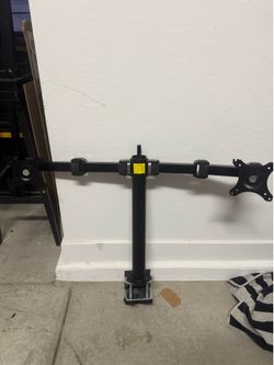 Black Dual Monitor Mount