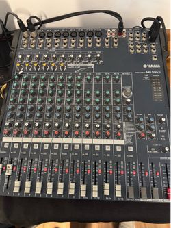 16 channels yamaha mixer