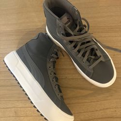 Puma Kaia Mid Canvass shoe - W Sz 11 - SoftFoam 
