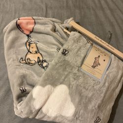 Winnie the Pooh Plush Blanket – 50in x 70in • Pooh Bear Collection