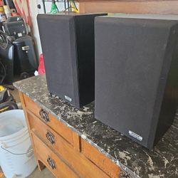 Bose Bookshelf Speakers