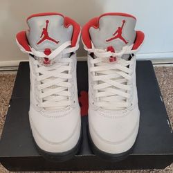 Jordan 5 Fire Red Size 11.5