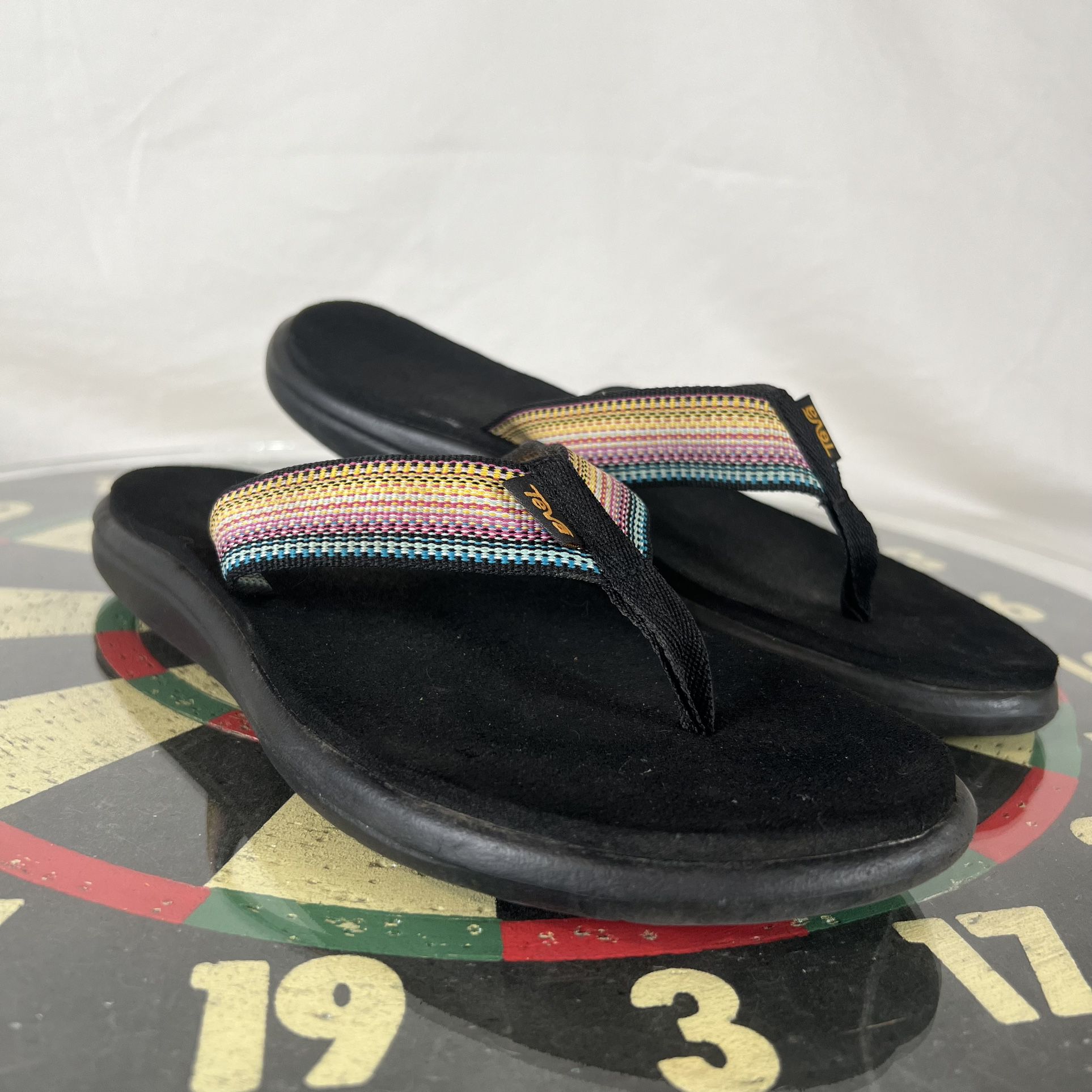 Teva Voya Flip Flop Sandals Antiguous Black Foam Multicolor Thong Womens Size 7