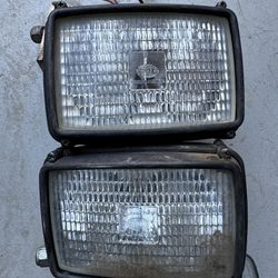 Hella Auxiliary Fog Lights / Driving Lights (Pair)