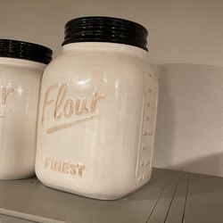 Decorative kitchen pots