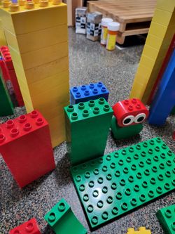 🧱 Vintage LEGO DUPLO Large Building Block Lot – 1980s Figures, Baseplate & Accessories