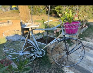 Vintage Bicycle Plant Holder 
