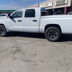 2005 Dodge Dakota