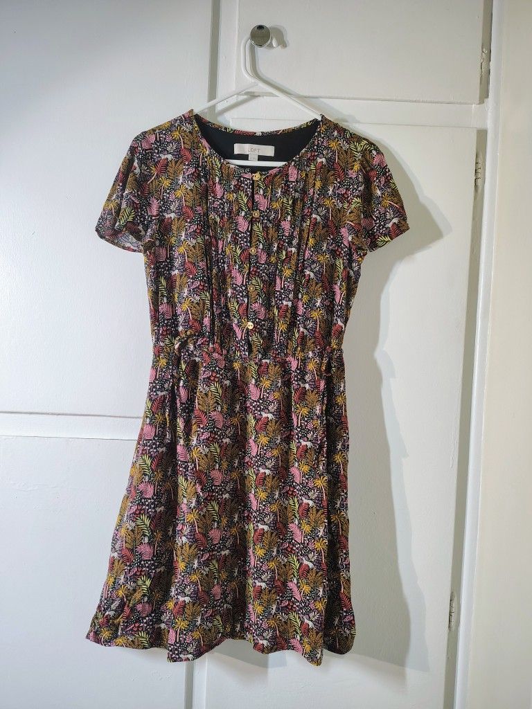 π Loft DRESS SIZE XS. $8