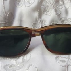 Vintage Rayban Unisex Sunglasses - L1005 - Vuar
