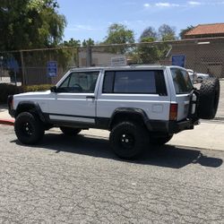 1990 Jeep Cherokee