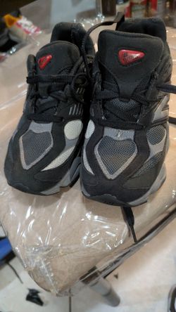 New Balance size 3 y