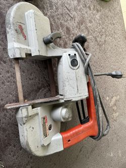 Milwaukee Heavy Duty Band Saw