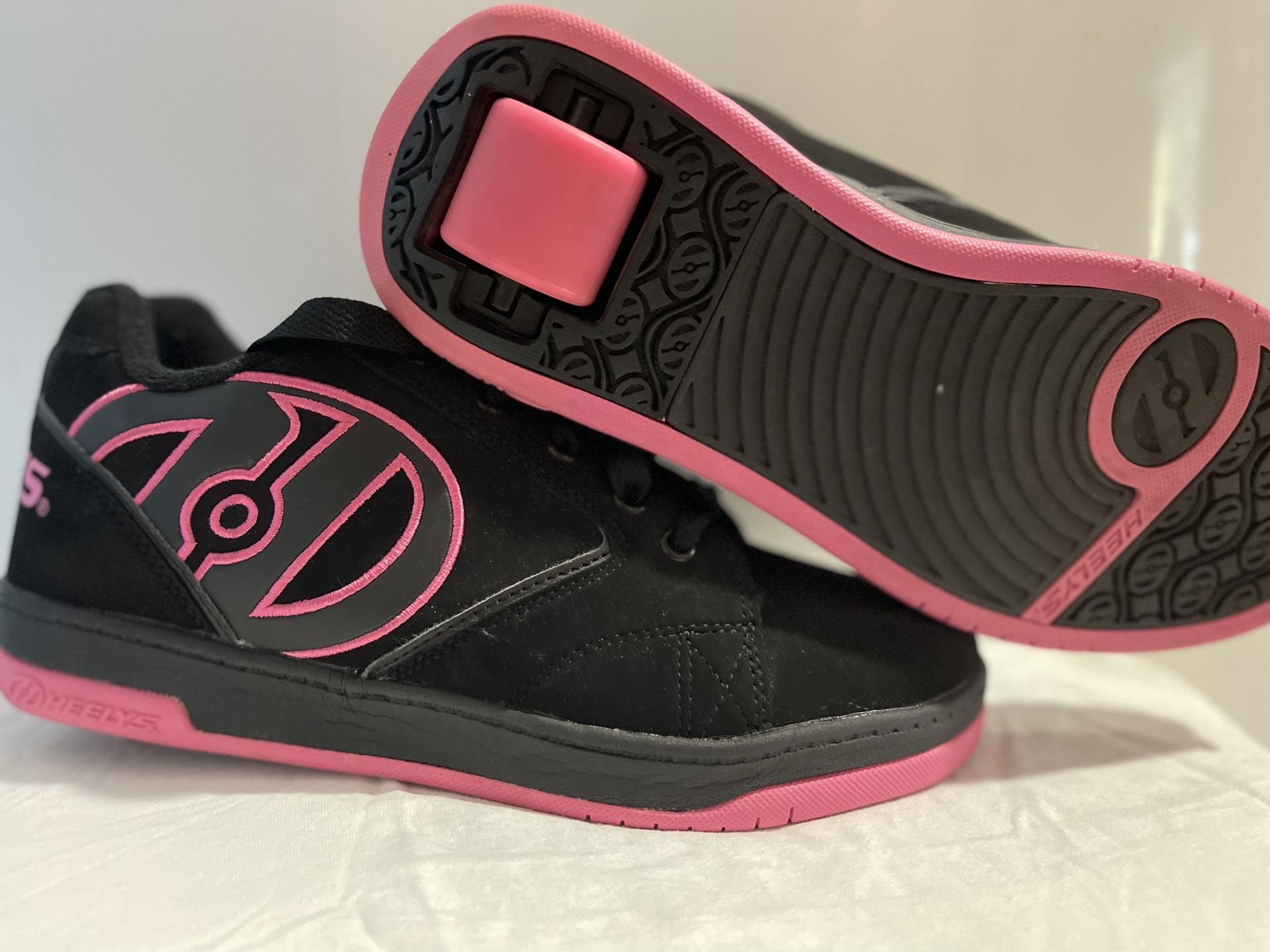 Heelys Shoes Size 9 Women’s